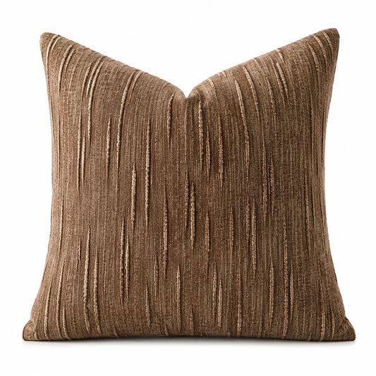 Coussin décoratif 45 x 45 cm en tissu marron à rayures texturées